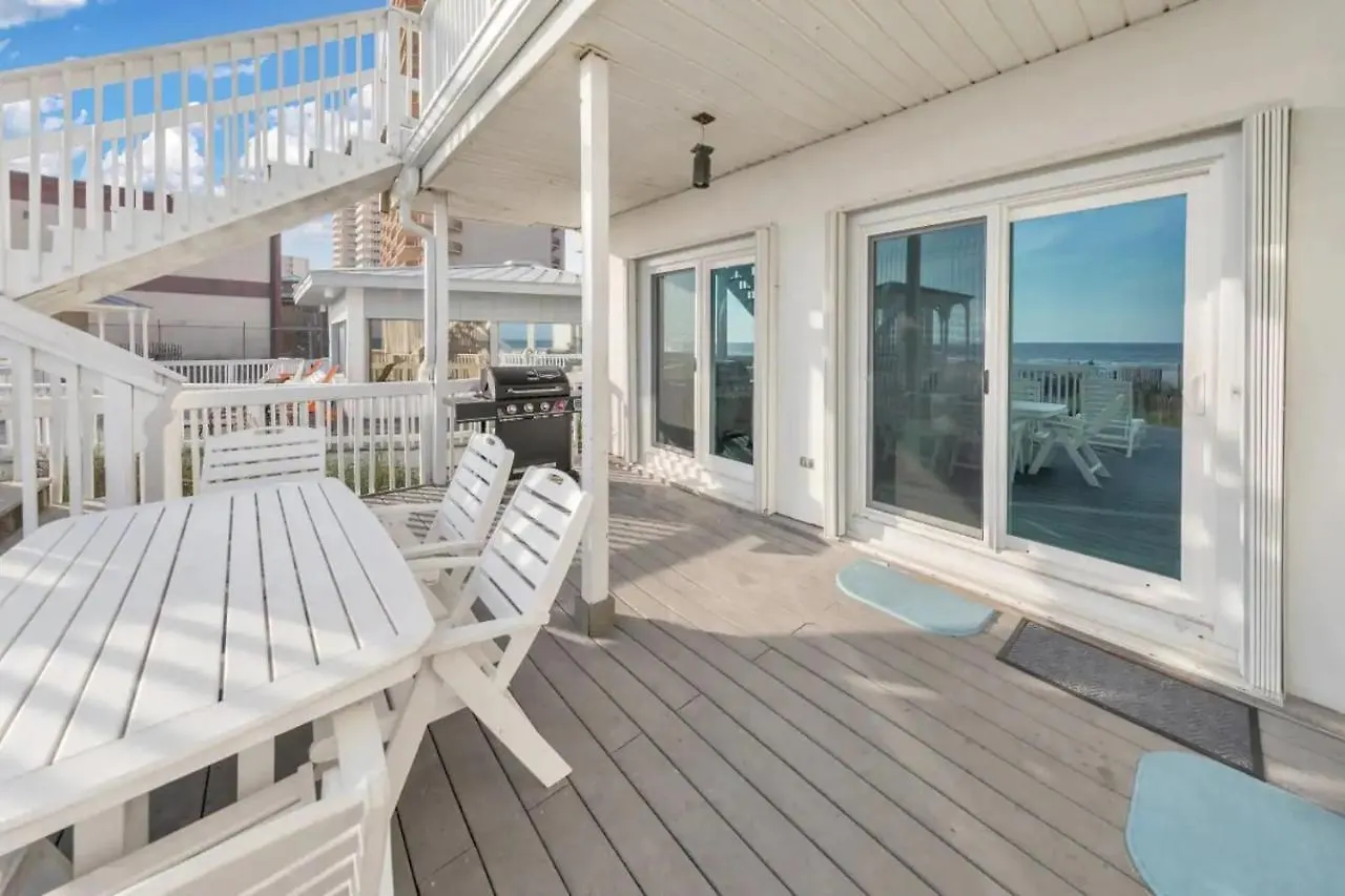 Sandy Feet Retreat Panama City Beach Holiday home
